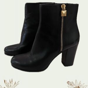 MK - Black - Ankle boots
